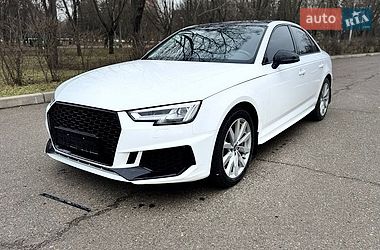 Седан Audi A4 2017 в Києві
