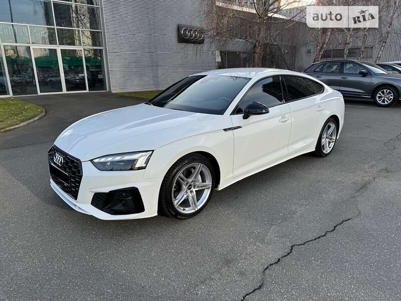 Лифтбек Audi A5 Sportback 2022 в Киеве