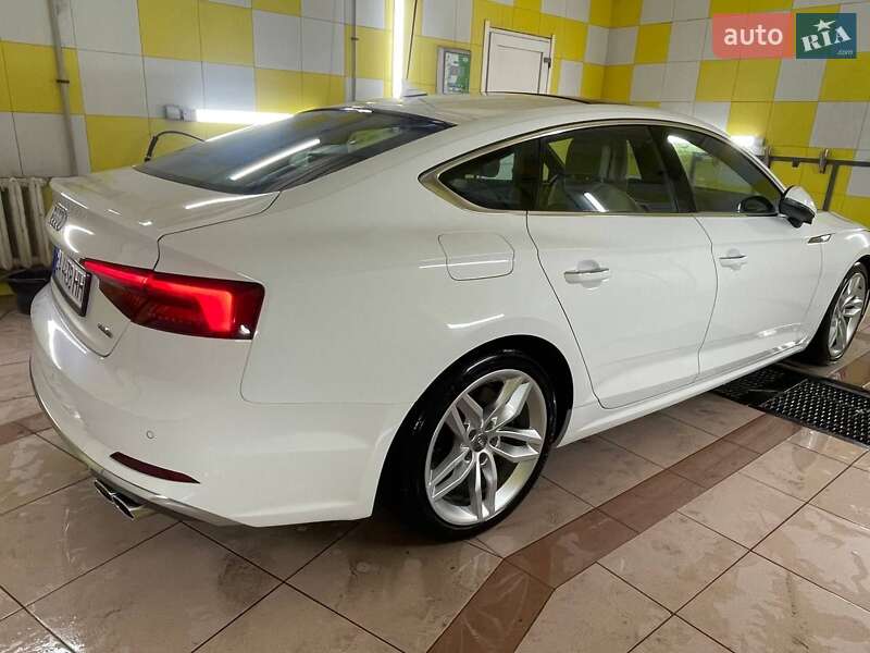 Лифтбек Audi A5 Sportback 2018 в Гайвороне