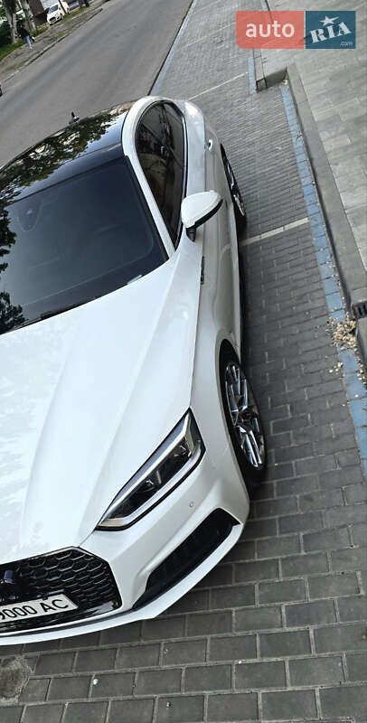 Ліфтбек Audi A5 Sportback 2019 в Дніпрі