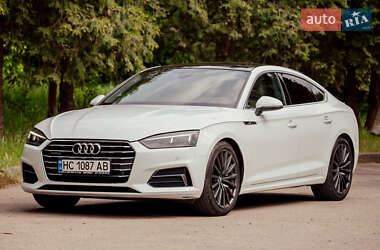 Лифтбек Audi A5 Sportback 2017 в 