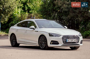 Лифтбек Audi A5 Sportback 2017 в 