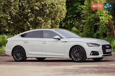 Лифтбек Audi A5 Sportback 2017 в 