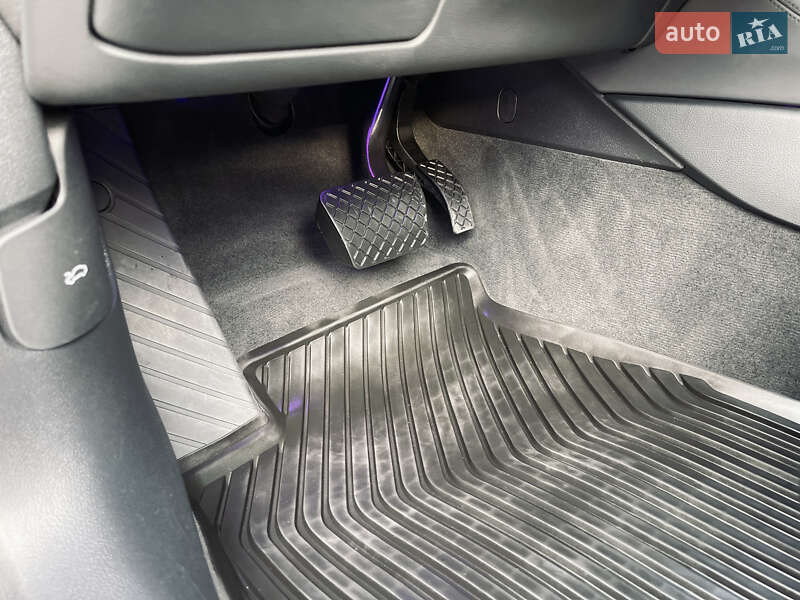 Ліфтбек Audi A5 Sportback 2019 в Львові