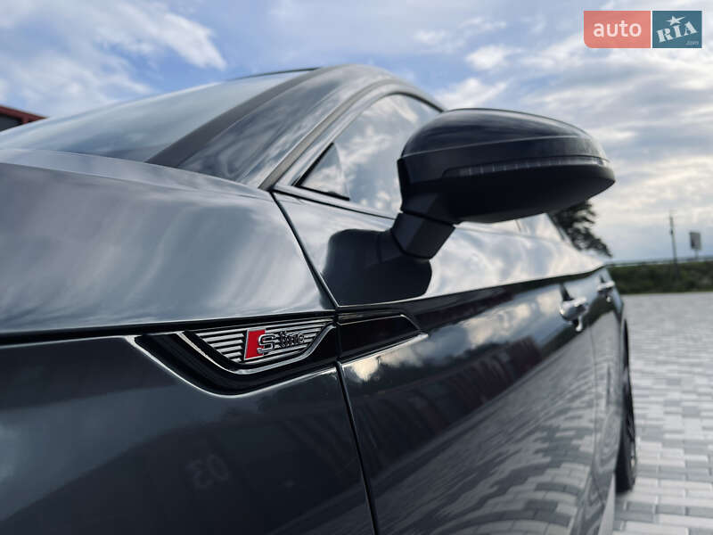 Ліфтбек Audi A5 Sportback 2019 в Львові