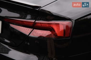 Лифтбек Audi A5 Sportback 2017 в 