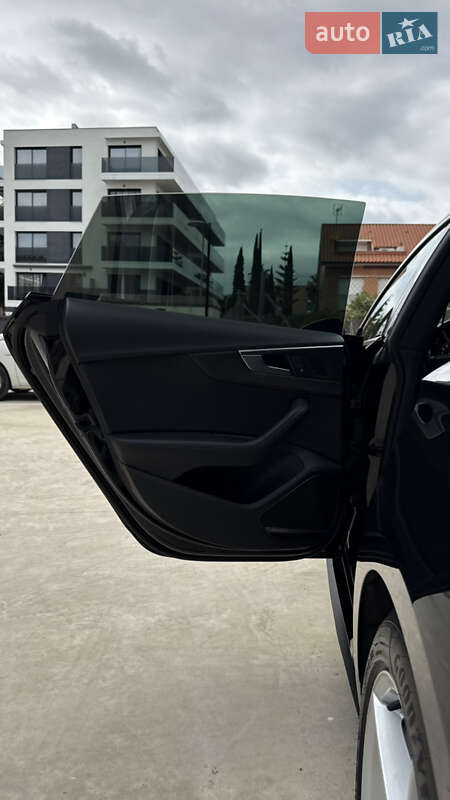 Ліфтбек Audi A5 Sportback 2019 в Дніпрі