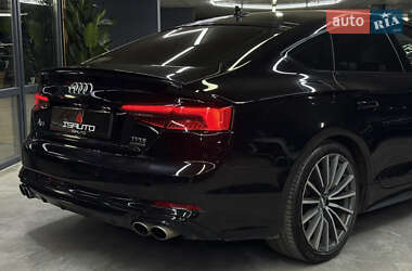 Лифтбек Audi A5 Sportback 2017 в 