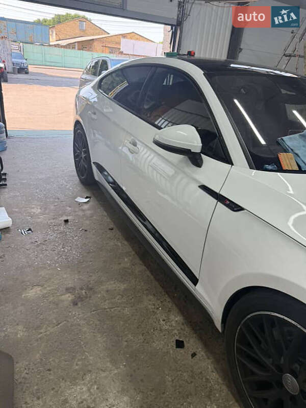 Лифтбек Audi A5 Sportback 2017 в Киеве фото 2 Лифтбек Audi A5 Sportback 2017 в Киеве