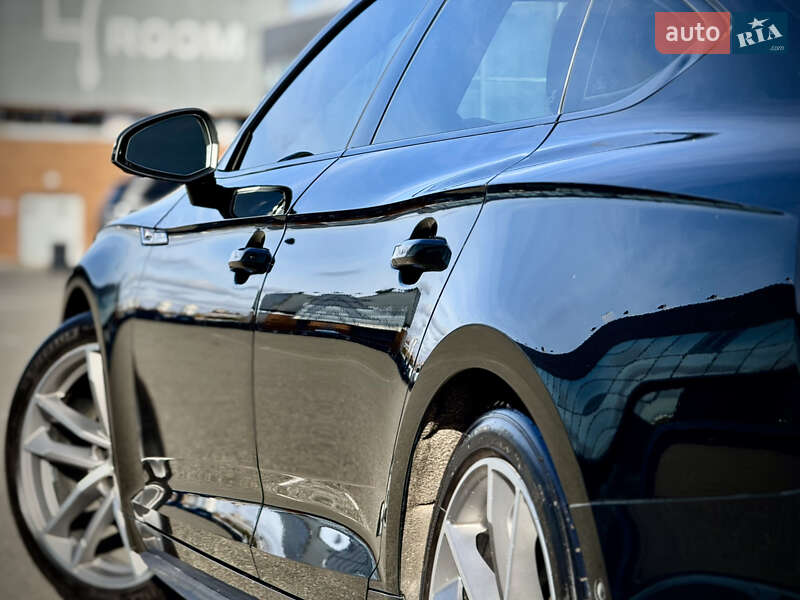 Лифтбек Audi A5 Sportback 2019 в Киеве