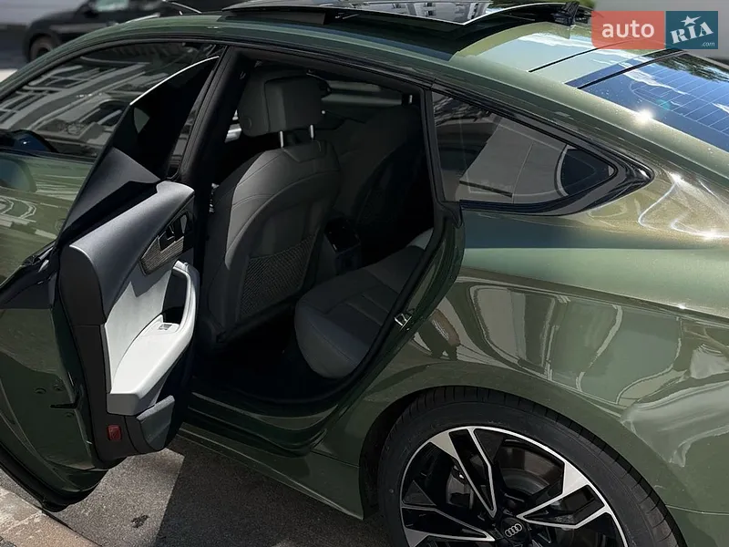 Audi A5 Sportback 2021 VIN WAUDACF52MA044534 фото оголошення 16 з 62