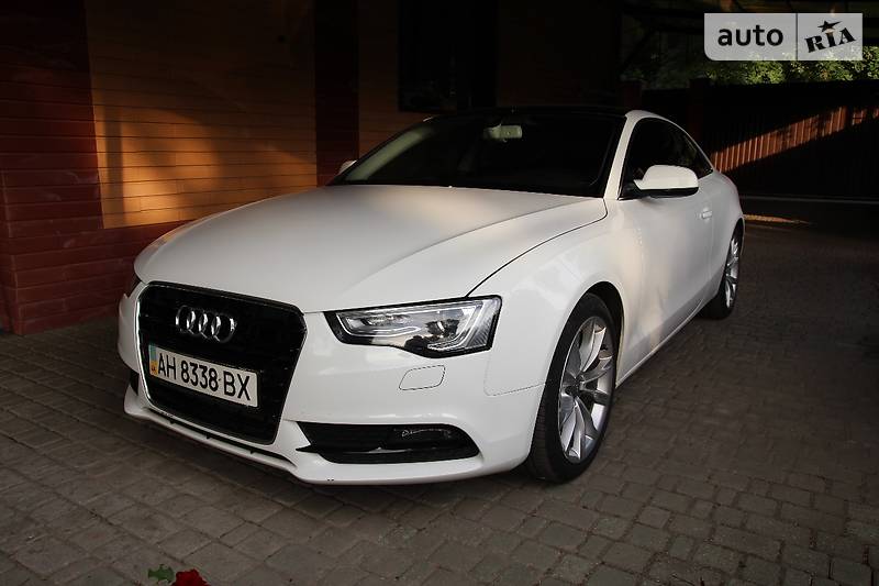 Купе Audi A5 2011 в Александрие