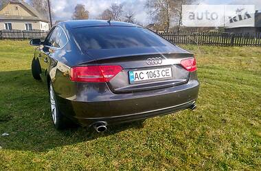 Седан Audi A5 2011 в Киеве