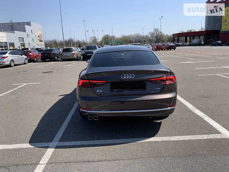 Хетчбек Audi A5 2017 в Києві
