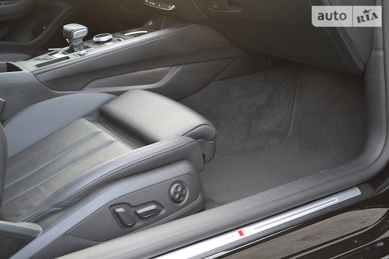 Купе Audi A5 2018 в Києві