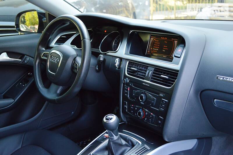 Купе Audi A5 2011 в Одесі