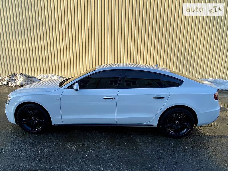 Лифтбек Audi A5 2014 в Киеве