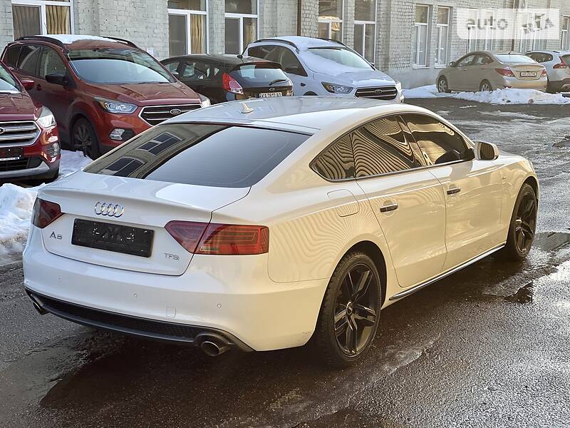 Лифтбек Audi A5 2014 в Киеве