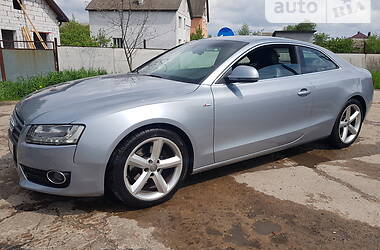 Купе Audi A5 2009 в Чернигове