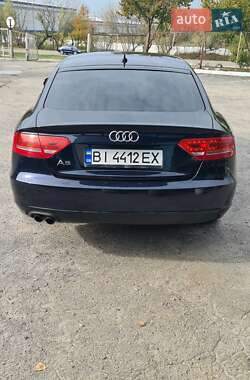 Купе Audi A5 2011 в 