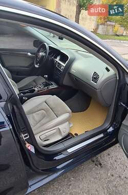 Купе Audi A5 2011 в 