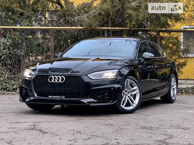 Хетчбек Audi A5 2019 в 