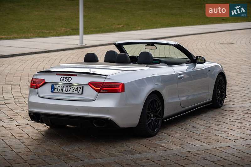 Кабриолет Audi A5 2011 в Киеве