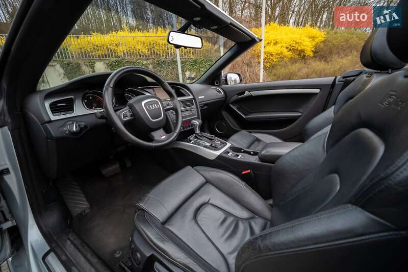 Кабриолет Audi A5 2011 в Киеве