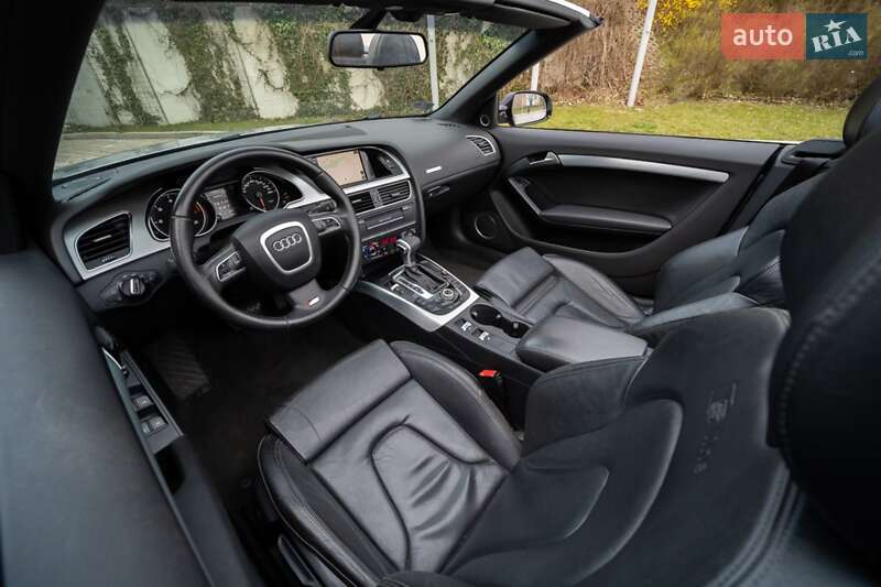 Кабриолет Audi A5 2011 в Киеве