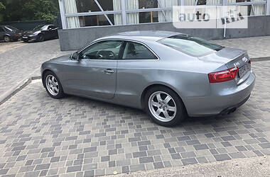 Купе Audi A5 2009 в Черкассах