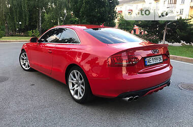 Купе Audi A5 2010 в Чернігові