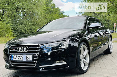 Купе Audi A5 2015 в 
