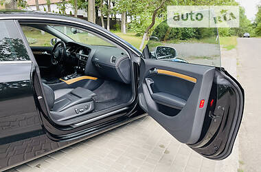 Купе Audi A5 2015 в 