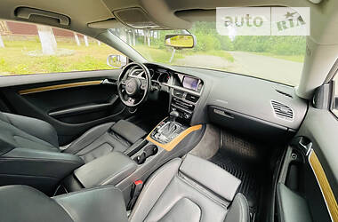 Купе Audi A5 2015 в 