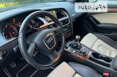 Купе Audi A5 2009 в Львові