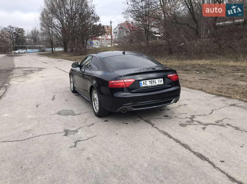 Купе Audi A5 2009 в Дніпрі