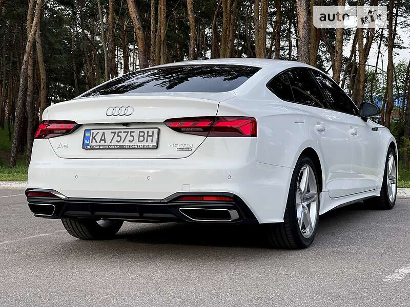 Лифтбек Audi A5 2022 в Киеве
