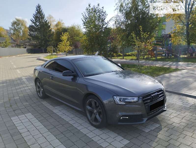 Купе Audi A5 2012 в Івано-Франківську