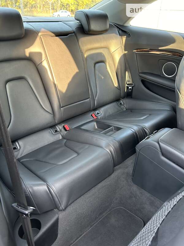 Купе Audi A5 2013 в Черкассах