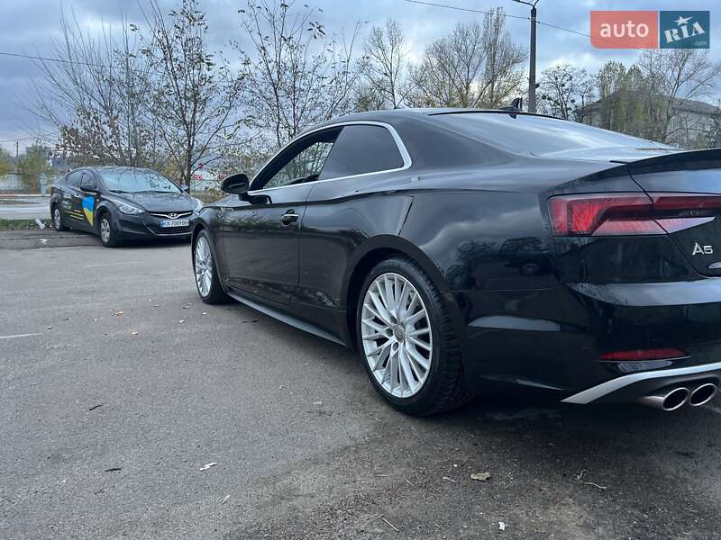 Купе Audi A5 2017 в Киеве