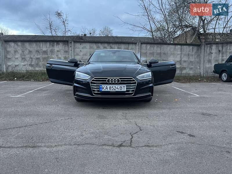 Купе Audi A5 2017 в Киеве