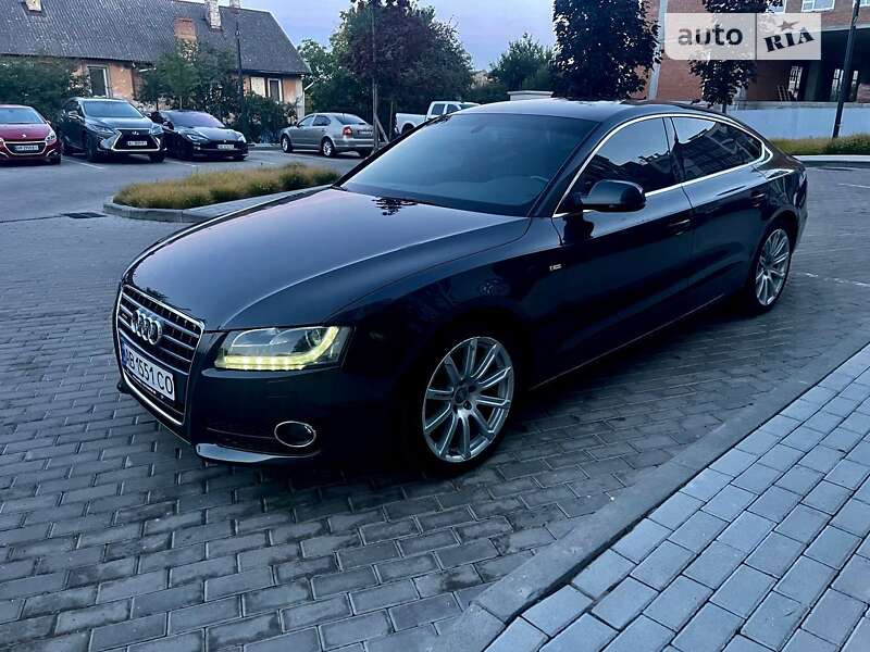 Купе Audi A5 2011 в Киеве