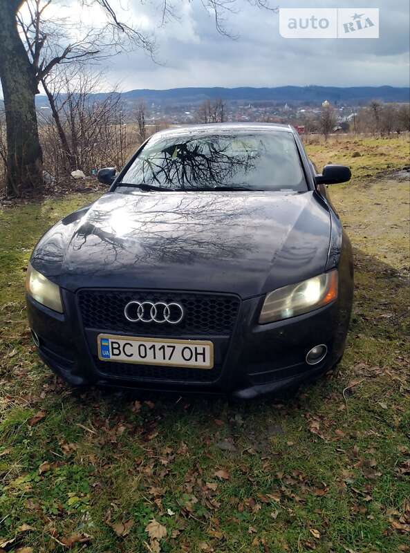 Купе Audi A5 2010 в Стрые