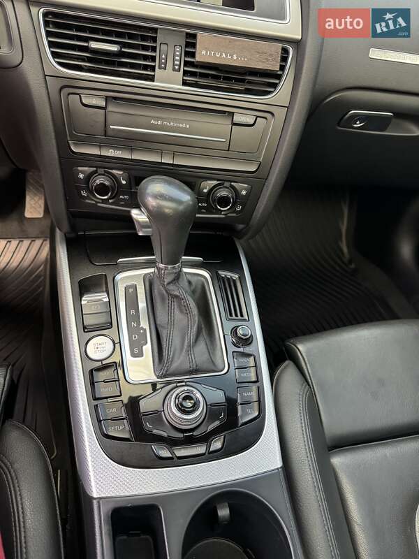 Купе Audi A5 2011 в Киеве