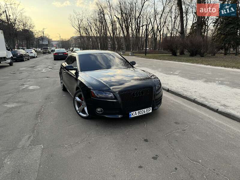 Купе Audi A5 2011 в Киеве