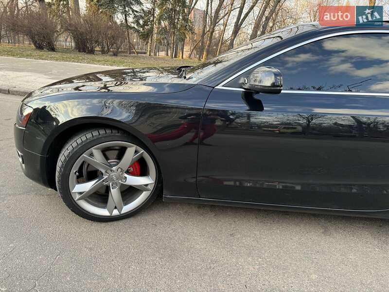 Купе Audi A5 2011 в Киеве