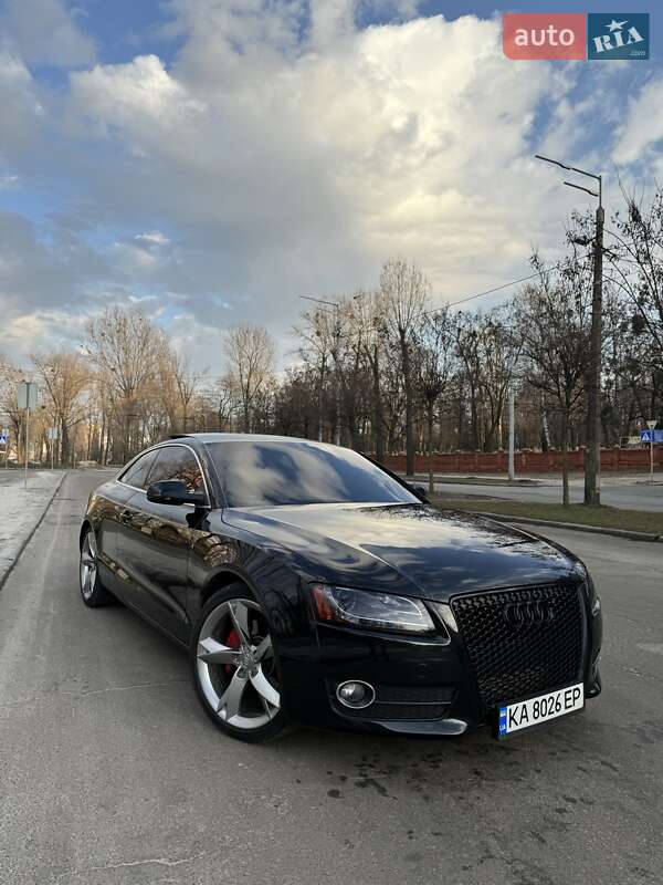Купе Audi A5 2011 в Киеве
