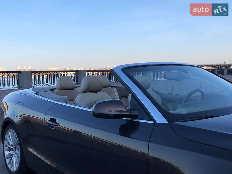 Кабриолет Audi A5 2011 в Киеве