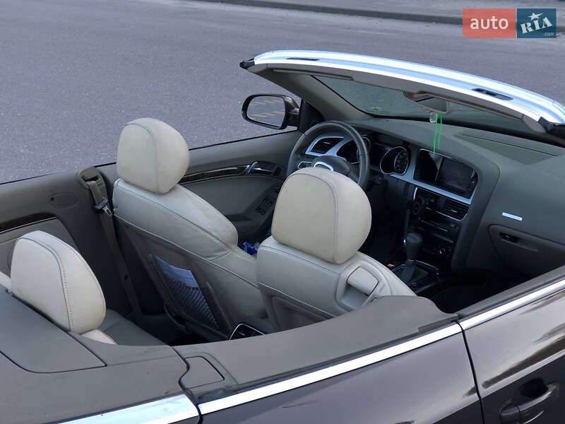 Кабриолет Audi A5 2011 в Киеве