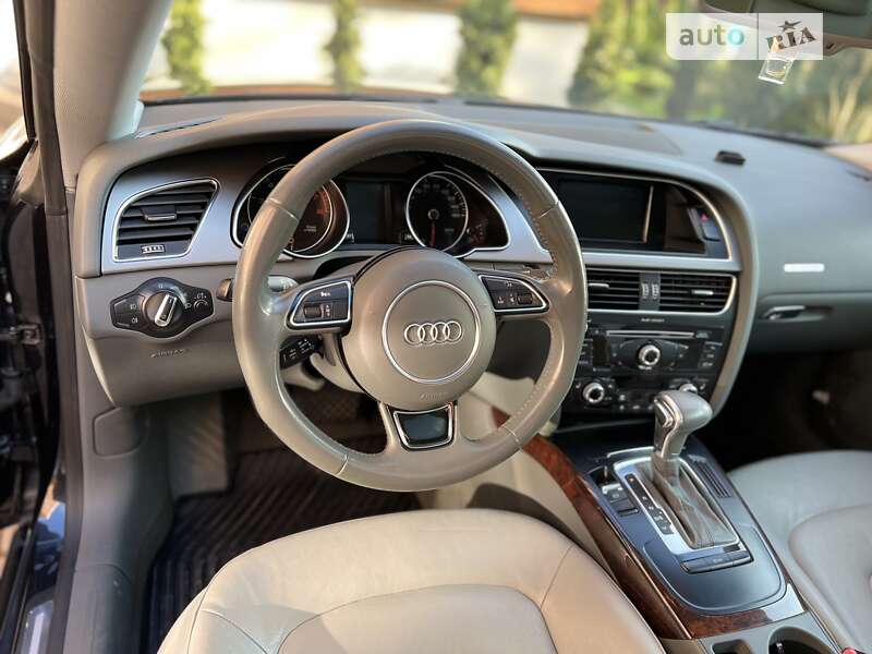 Купе Audi A5 2012 в Львове